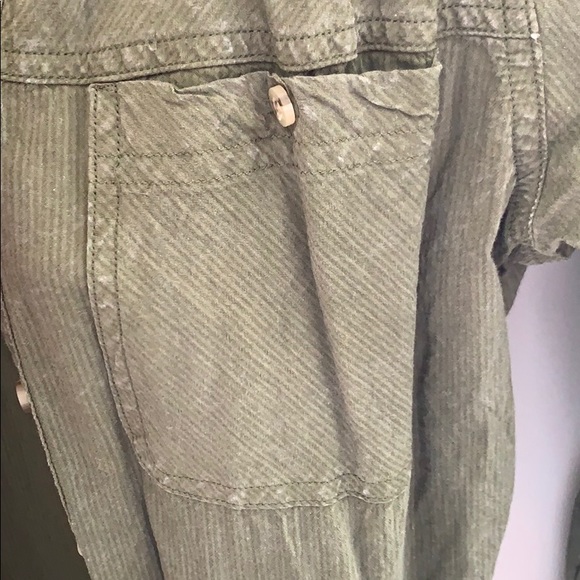 Light button up top - Picture 2 of 3